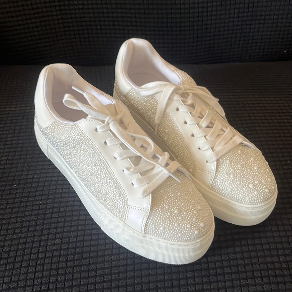 Steve Madden Pearl Sneakers
